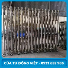 Cổng Xếp Inox GM02